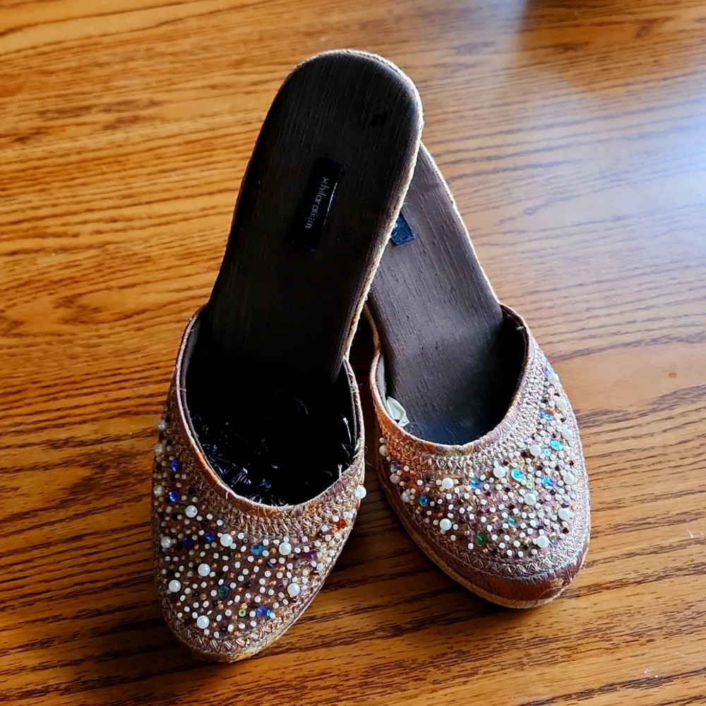 Cute sequined slip on jute heels